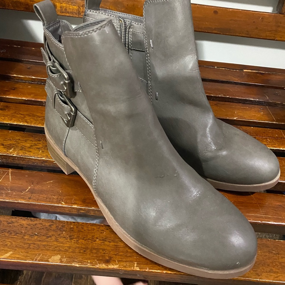 Gray Ankle Boots with Buckle Detail